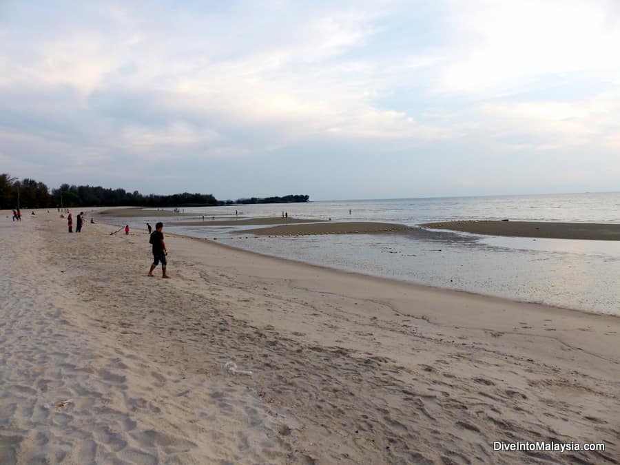 Pantai Saujana, Port DIckson avillion port dickson beach