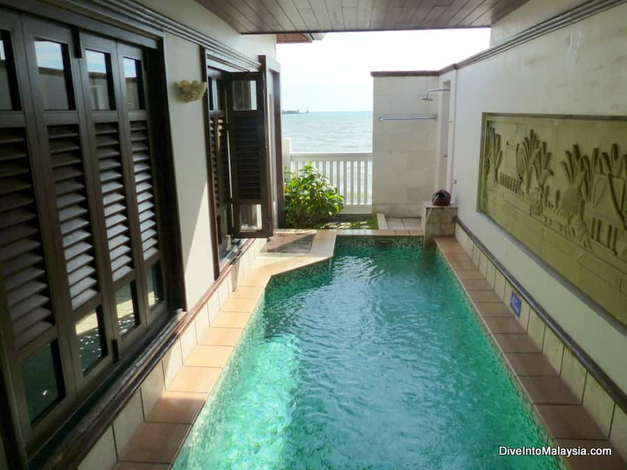 pool in the room port dickson at Grand Lexis