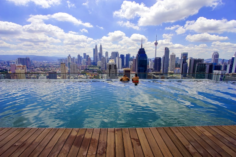 Kuala Lumpur hotel infinity pool