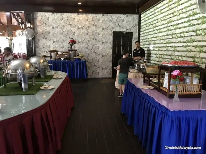 Perhentian Island Resort restaurant buffet