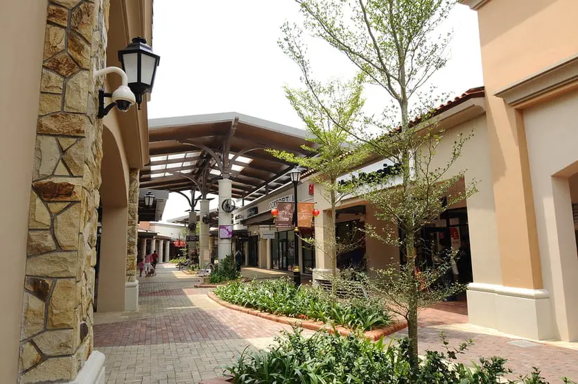 Johor attraction blog - Johor Premium Outlets