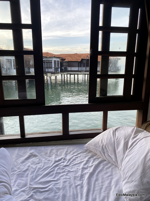 Avillion Port Dickson Day bed in water chalet