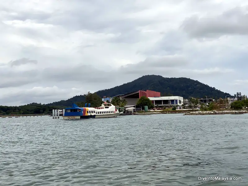 Ferry leaving Marina Island Jetty Complex