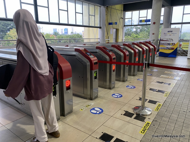 Turnstiles at Batu Caves stations