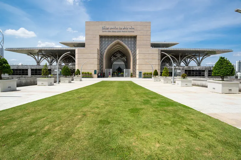 Tuanku Mizan Zainal Abidin Mosque