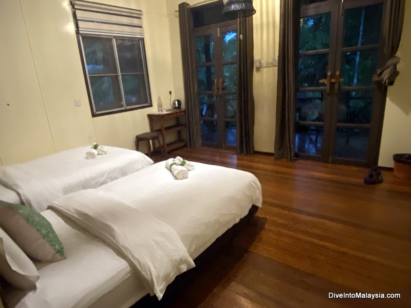 Sepilok Forest Edge Resort twin chalet