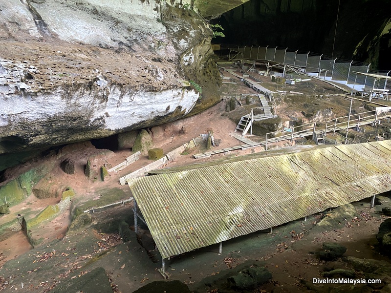 Entry to Great Cave Niah Caves