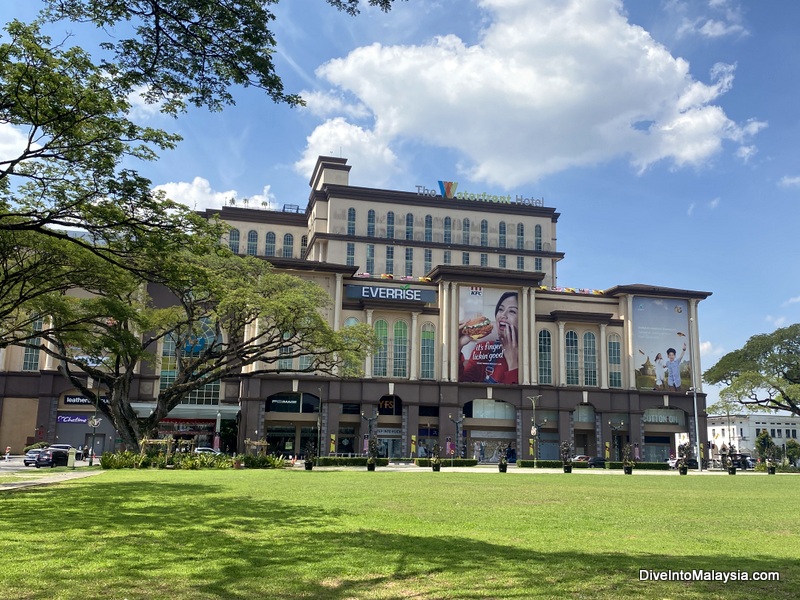 The Waterfront Hotel Kuching