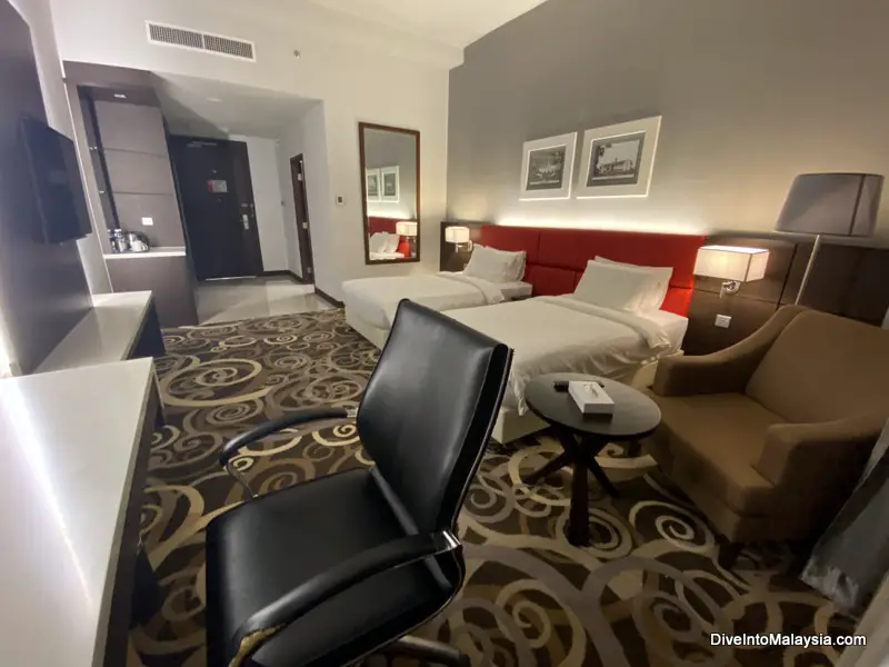 Raia Hotel & Convention Centre Kuching SUperior room