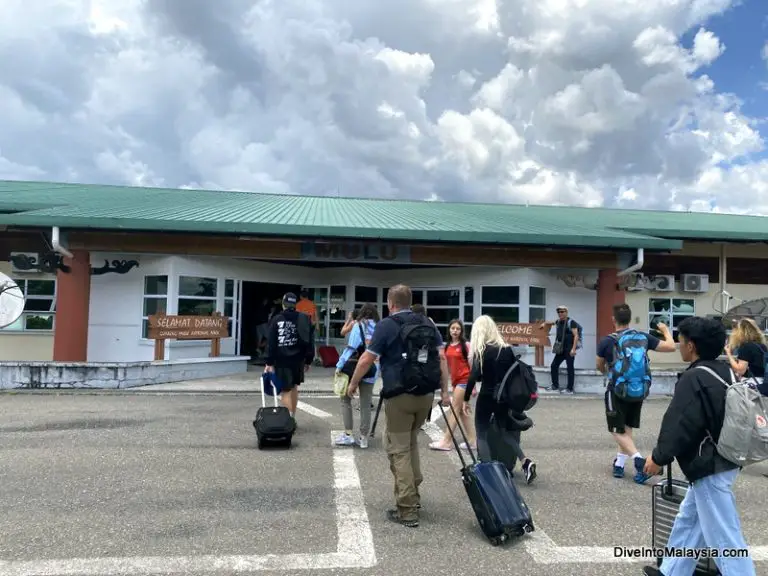 Gunung Mulu National Park Airport malaysiauncovered.com