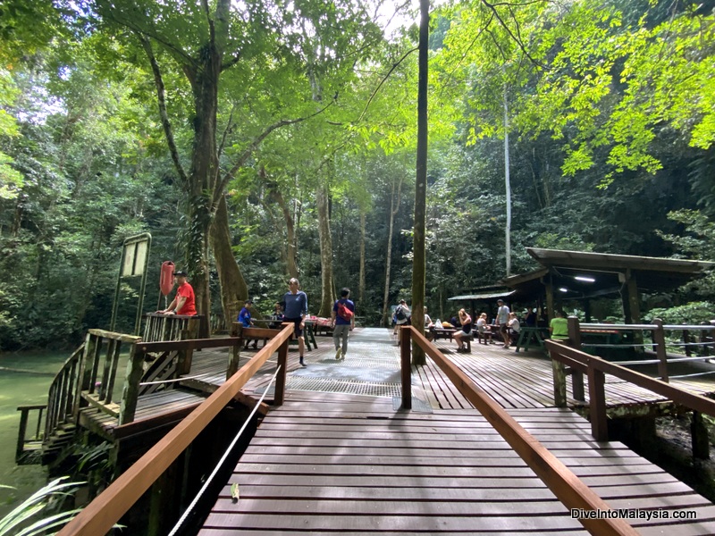 Rest area outside of Clearwater Cave