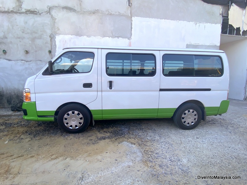 Santubong Wildlife Cruise The van on our tour