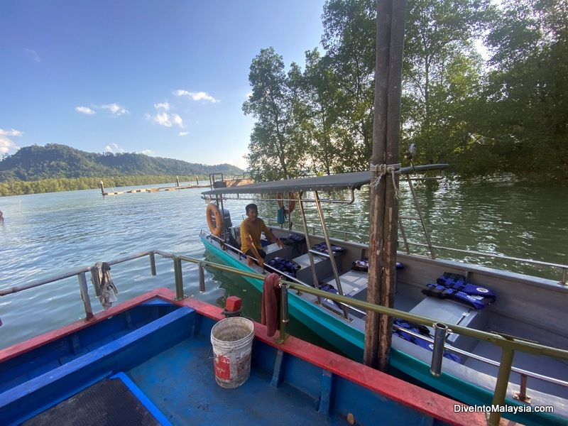 Santubong Wildlife Cruise boat