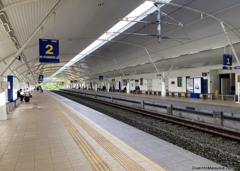 Taiping train station