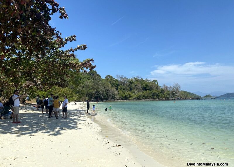 Pulau Beras Basah.